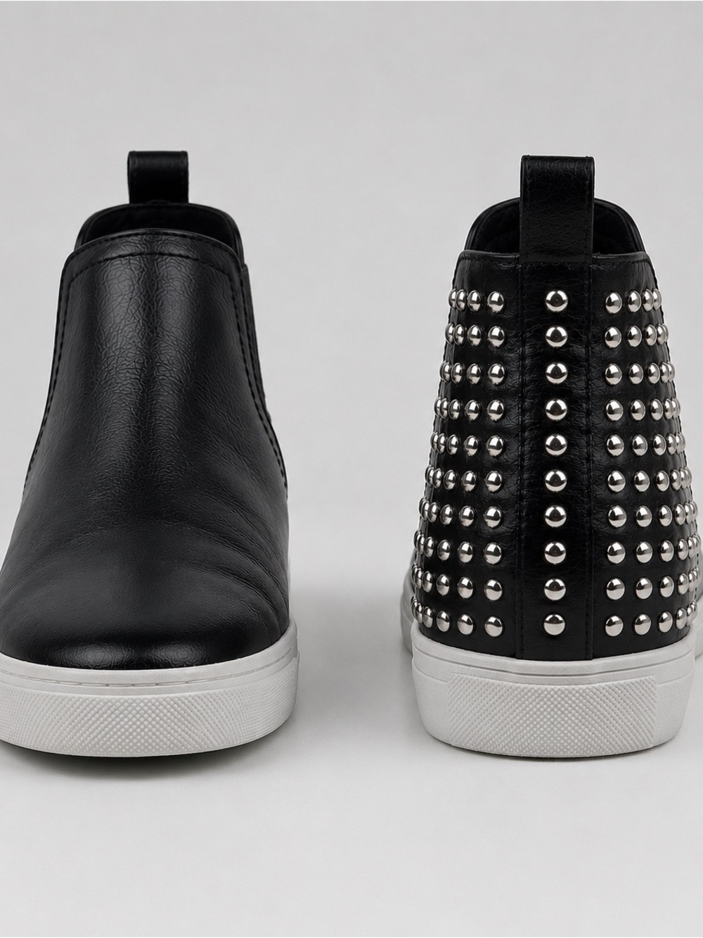 Black Studded High Top Slip On Sneakers Womens Sz 6.5